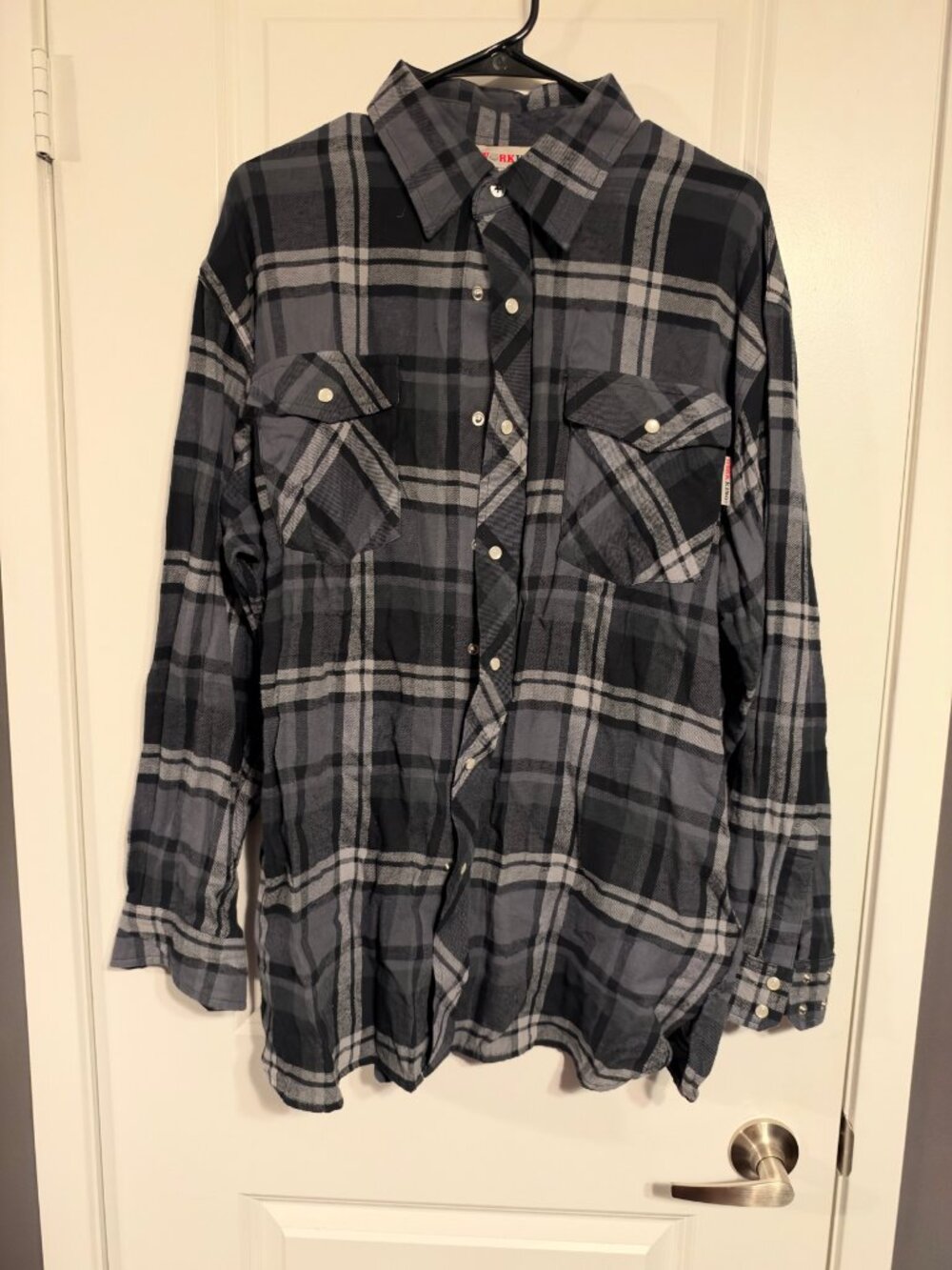 Work King Plaid Flannel Shirt - Men's L, Black Grey, Snap Button